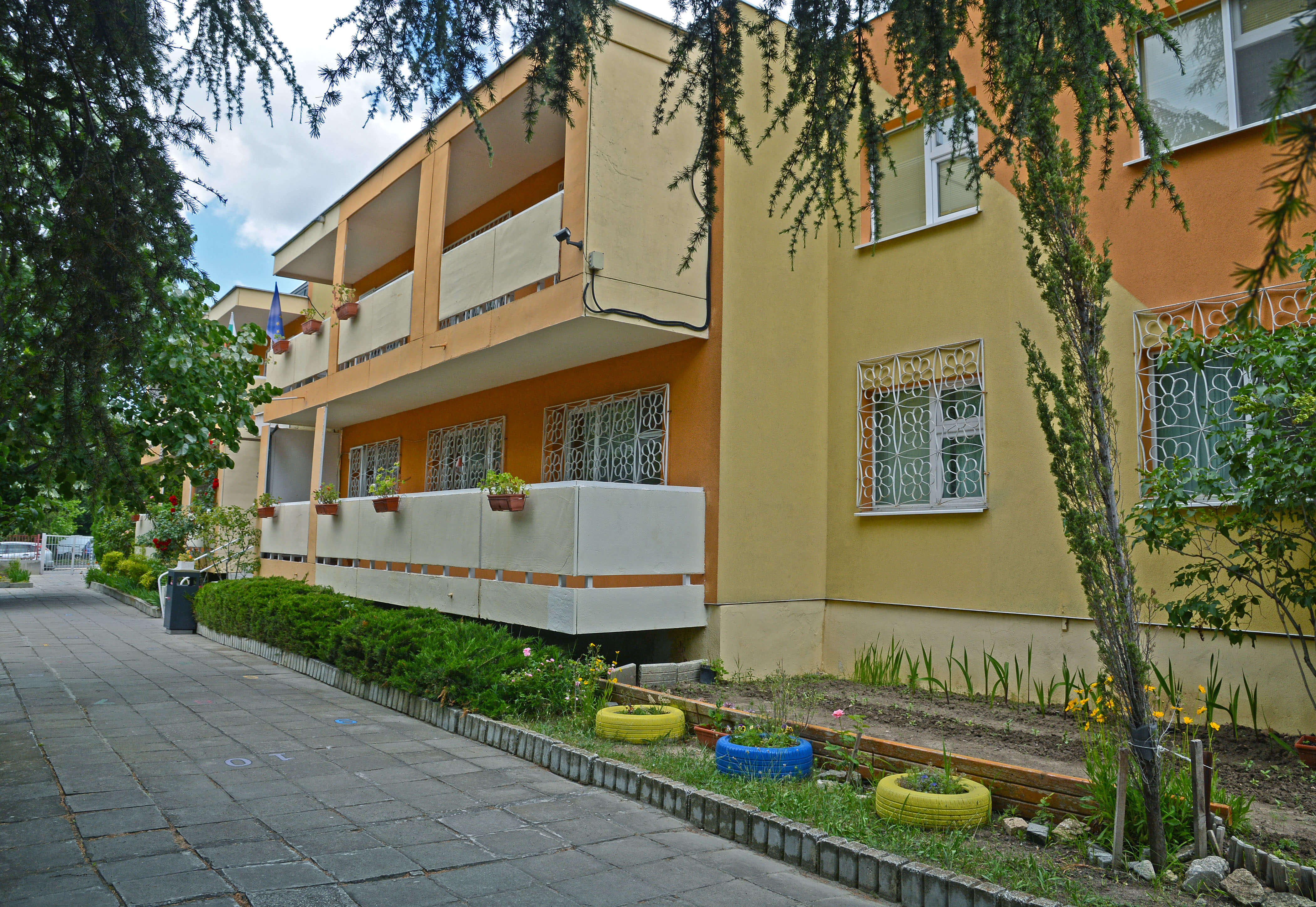 Свързани файлове